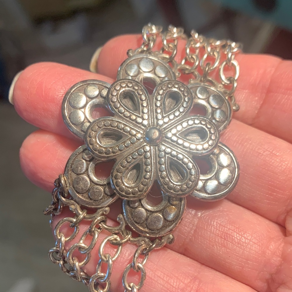 Vintage Brighten Bracelet . Floral bracelet with signature B charm & Heart Clasp